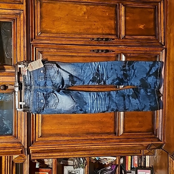 MACHINE BRAND DARK DENIM DISTRESSED JEANS STRAIGHT LEG NWT! - Picture 2 of 5